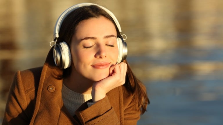 Cele mai bune momente pentru a asculta muzica pentru somn odihnitor